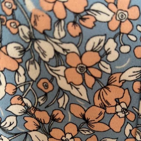 NWT BCBGeneration Women’s Sleeveless Dress Size Small - Picture 4 of 5